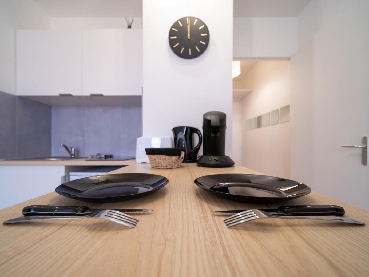 Appartement Climatise Avec Parking A 6Min A Pied De La Gare St Charles Marseille Eksteriør billede