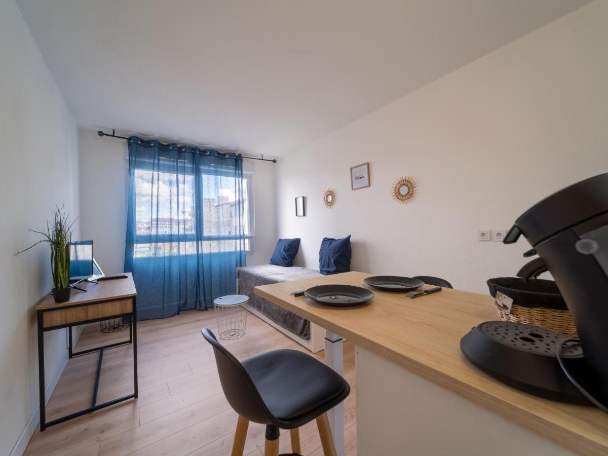 Appartement Climatise Avec Parking A 6Min A Pied De La Gare St Charles Marseille Eksteriør billede