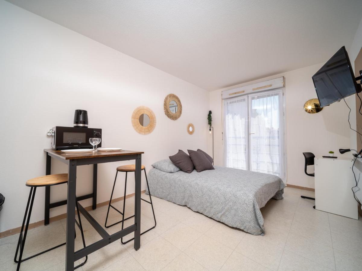 Appartement Climatise Avec Parking A 6Min A Pied De La Gare St Charles Marseille Eksteriør billede