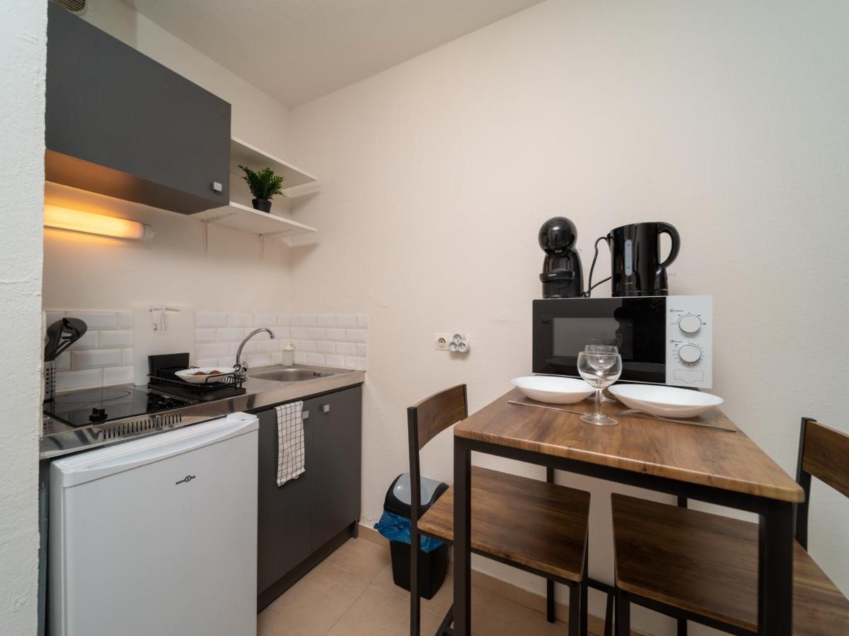 Appartement Climatise Avec Parking A 6Min A Pied De La Gare St Charles Marseille Eksteriør billede