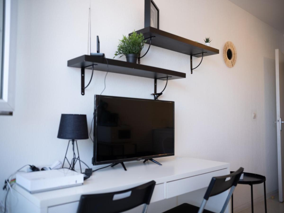 Appartement Climatise Avec Parking A 6Min A Pied De La Gare St Charles Marseille Eksteriør billede