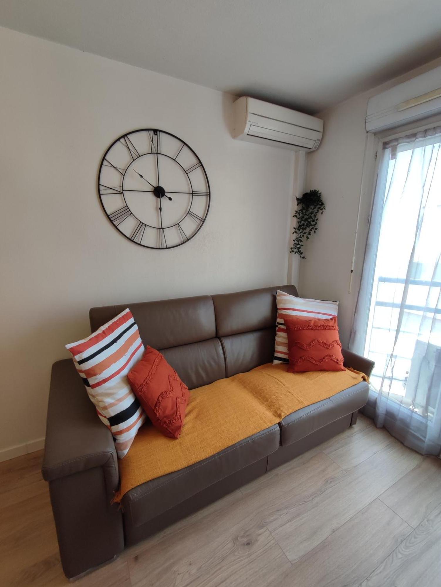 Appartement Climatise Avec Parking A 6Min A Pied De La Gare St Charles Marseille Eksteriør billede